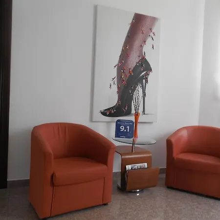 Annalia - To Rent Bacau
